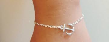 Un bracelet à base de corde marine, orné de son ancre marine argentée. Theorie De Base Environnementaliste Pistolet Bracelet Ancre Pas Cher Erabliereautoitrouge Com