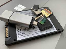 Or sandisk 64gb extreme pro. Samsung Evo Select Vs Sandisk Extreme Which Memory Card Should You Buy Windows Central