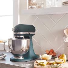 With colors from bold to understated, there's a mini to match both your kitchen and your style. Kitchenaid Popsugar Food