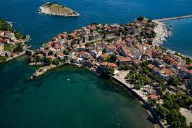 Amasra' da gezilecek yerler ve konaklama yazımızda nezih, şirin bir balıkçı kasabası olan amsra' dan bahsedeceğiz. Amasra