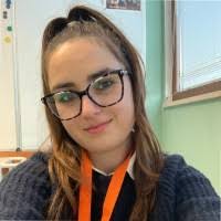 Anna Lama's Instagram, Twitter & Facebook