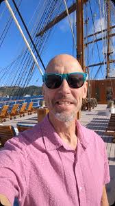 ⛵️Writer & videographer John Roberts just spent a week