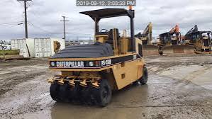 Caterpillar PS150B Pneumatic Roller