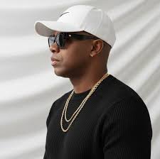 ARRASCAETA CANTA JUNTO COM A TORCIDA! 🎤❤️🖤 Quem puxou o canto desta vez  foi o Arrascaeta. E a torcida, é claro, foi junto com o craque uruguaio do  Flamengo. *Contém legenda automática #