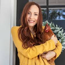 Thinking of getting backyard chickens? First Time Chicken Owner Tips For Beginners The Diy Household Tips Guide