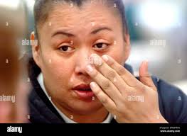 KRT NEWS STORY SLUGGED: SCHOOLSHOOTING KRT PHOTOGRAPH BY RICK  MCFARLAND/ARKANSAS DEMOCRAT-GAZETTE (KRT19) JONESBORO, AK., March 25 -- Erica  Swindle, 12, who was