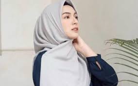Abg thailand hot model,cewek abg hijab bugil,tikto bugil,abg bokek, cewek cantik kelihatan kintilnya,bigo live bugil,mama. 20 Selebgram Hijab Yang Wajahnya Bikin Adem Masyaallah Cantiknya Jalantikus Com Line Today