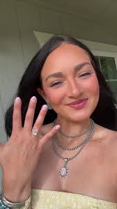 Mattie Stephens (@mattieelise)