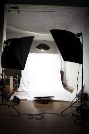 Using A Softbox For The Best In Portrait Lighting Studio Lighting Setups Photography Studio Setup Home Studio Photography