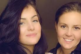 Huddersfield mum 'terrified of touching' her tiny 3lb baby