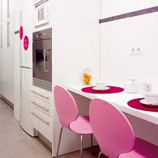 Ideal for apartments and condos. 10 Small Tables For Breakfast On A Kitchen Shelterness