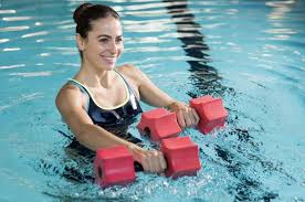 You can definitely go swimming while menstruating and not worry about leaving blood in the pool. Pool Workouts Exercising And Losing Weight In Your Backyard Beautyharmonylife