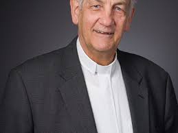 Is Kevin Flaherty Left Handed?