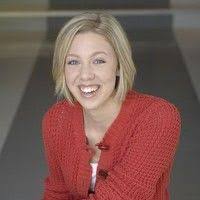 Anne Woods's Instagram, Twitter & Facebook