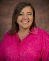 Leslie Wooten's Instagram, Twitter & Facebook