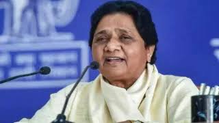 यूपी विधान सभा चुनाव से पहले संगठन को मजबूत करेंगी मायावती, 24 मई को होगी बैठक - mayawati to strengthen bsp for 2027 up elections meeting may 24