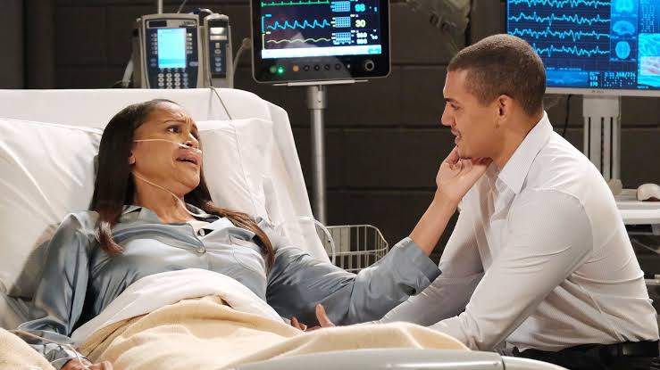 Days of Our Lives Spoilers April 6–10: Lexie Wakes Up, Leo Panics, and  Sarah and Brady Heat Up - The Soap Scene