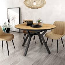 Este producto solo está disponible para delivery express, te llegará entre 60 a 90 min. Mesa De Comedor Extensible Xandra