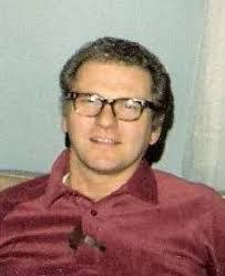 Richard Schnabel's Instagram, Twitter & Facebook