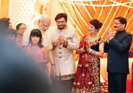 Dwitiyo purush is a 2020 indian bengali thriller film, directed by srijit mukherji and produced by shree venkatesh films.it is a sequel to the 2011 movie, baishe srabon. Babul Supriyo Babul Supriyo Gets Married Modi And Cabinet In Attendance The Economic Times