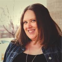 Mandy Hahn's Instagram, Twitter & Facebook