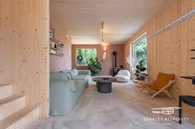 Venelles Maison Bardee De Bois Shou Sugi Ban Avec Vue Agence Ea Aix En Provence En 2020 Maison Bois Salons De Ferme Maison