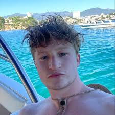 David beja (@david_pdtres) • Instagram photos and videos