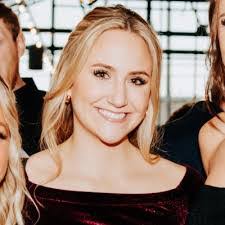 Amari Gonzalez's Instagram, Twitter & Facebook