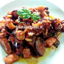 Come fare la caponata di melanzane, peperoni e pesce spada. Caponata Di Pesce Spada Ai Profumi D Estate Ipistacchiosi It