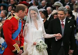 For most of us, kate middleton came into our lives officially when her engagement to prince here's what her royal highness was up to before she became a member of britain's most famous family. Kate Middleton Was Actually Loaded Before She Married Prince William Here S Her Huge Net Worth