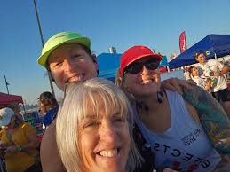 Runners thank organizers and volunteers