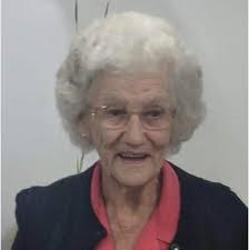 Sandra Showalter's Instagram, Twitter & Facebook