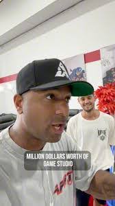 Bruce Capriotti's Instagram, Twitter & Facebook