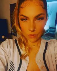 Angie Marie (@ayedotmarie) • Instagram photos and videos