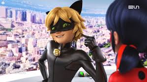 ledi bag 3 sezon seriya kuklovod 2 kartinki iz sceny s popytkoj kukly ledi bag pocelovat super kota youloveit ru