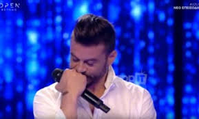 Ο λεωνίδας καβάκος (γεννήθηκε στις 30 οκτωβρίου 1967) είναι έλληνας βιολονίστας της κλασικής μουσικής και διευθυντής ορχήστρας. J2us Apoxwrhse Me Dakrya Sta Matia O Lewnidas Kalfagiannhs News Gr