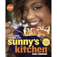 Amazon.com: Comfort Food Makeovers: Healthy Alternatives to Your Favorite  Homestyle Dishes: 9781579124649: Magee, Elaine: ספרים