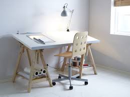 Werkplek Schragen Basement Playroom Schragen Hout Finnvard Schragen Ikea Architects Desk Architect Table Architect Office Workspace