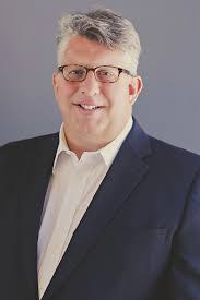 Daniel Dalton's Instagram, Twitter & Facebook