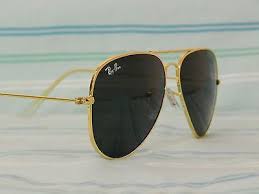 Black And Gold Aviator Ray Bans Original Ray Ban Aviator 3025 Black Lens Gold Frame 58 Mm Size In 2020 Mens Sunglasses Ray Ban Aviators Sunglasses
