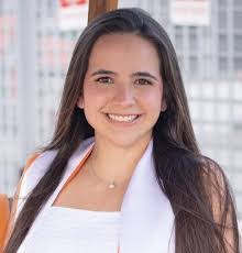 Caitlin Dowell's Instagram, Twitter & Facebook