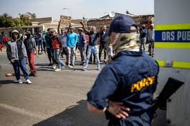 Thesouthafrican.com is all about south africa and the stories that affect south africans, wherever they are in the world. Protests Rock South African Suburb After Police Shot Disabled Teen Daily Sabah