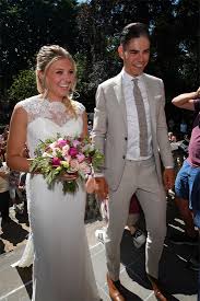 Onze landgenoot gijs van hoecke, manuele boaro, alessandro tonelli, andrea met boaro werd de laatste vluchter op 5,7 kilometer van de finish gegrepen. In Beeld Veel Volk Voor Huwelijk Van Wout Van Aert En Vrien Herentals Gazet Van Antwerpen Mobile