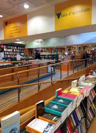 Casa del libro es una empresa fundada en 1923. Casa Del Libro Bookstore Barcelona La Rambla Rafal Reyzer