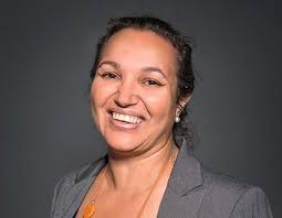 Carol Innes's Instagram, Twitter & Facebook