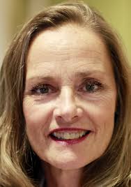 Lawyer gives up high-powered job to work for nonprofit