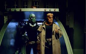 Yes, that doug jones from hellboy 1&2, pan's labyrinth, hocus pocus, silver surfer, tv's buffy, the neighbors, teen wolf, and falling skies sounds perfect wahhhh, i don't wanna. Doug Jones 1960 Portrait Kino De