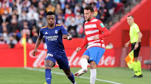 El real madrid ganó ante el granada cf gracias a un golazo de marco asensio y afianzó su liderazgo #realmadridgranada j23 laliga santander . Bcoyez9jfd49zm