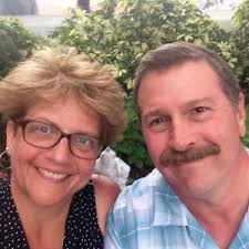 Jacksonville Golf Community Residents Lynn & Craig Stambaugh