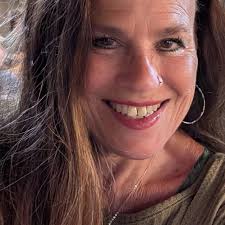 What is the average pay for a kitchen position in Nebraska?